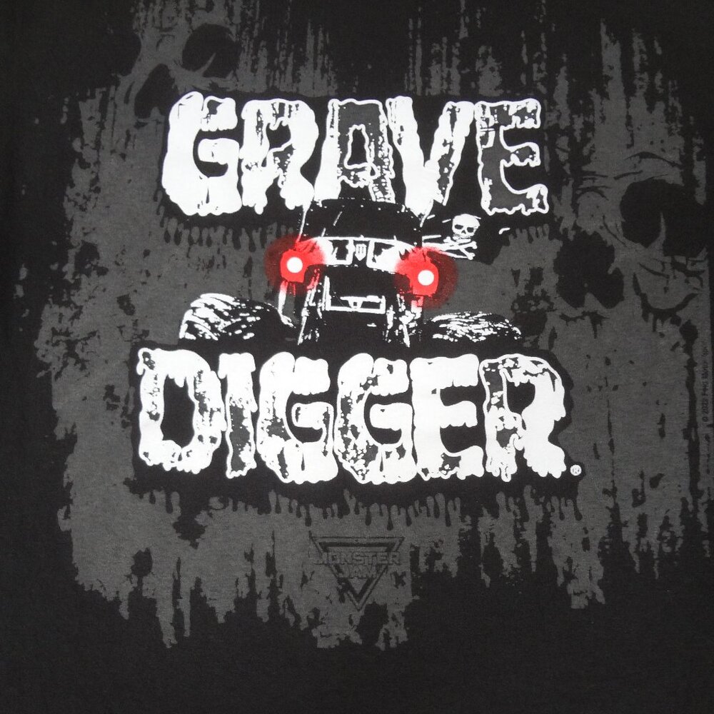 MONSTER JAM GRAVE DIGGER MONSTER TRUCK BLACK MEDIUM T-SHIRT K791